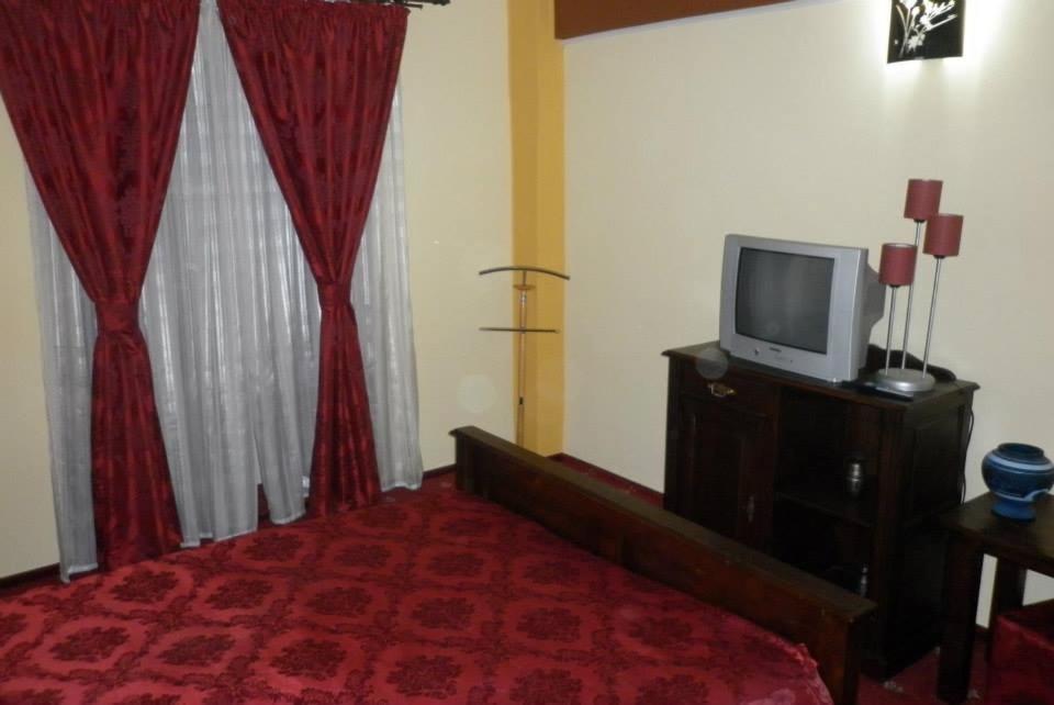 Hotel Ineul Rodna Buitenkant foto