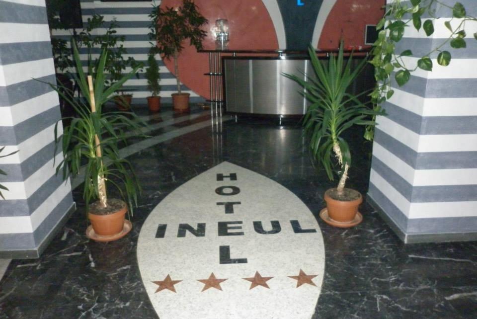 Hotel Ineul Rodna Buitenkant foto